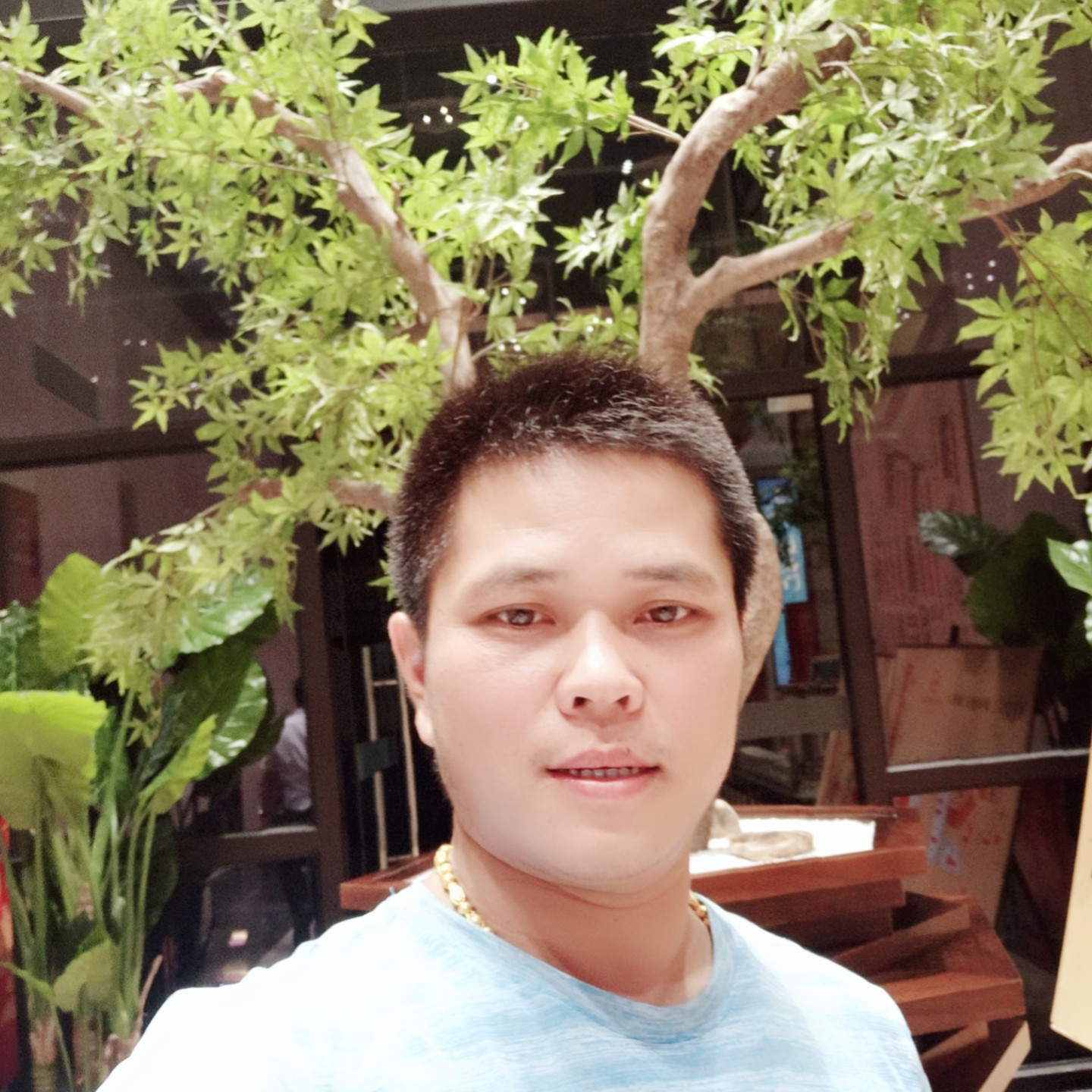 君安冲的照片