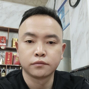 刘永培，的照片