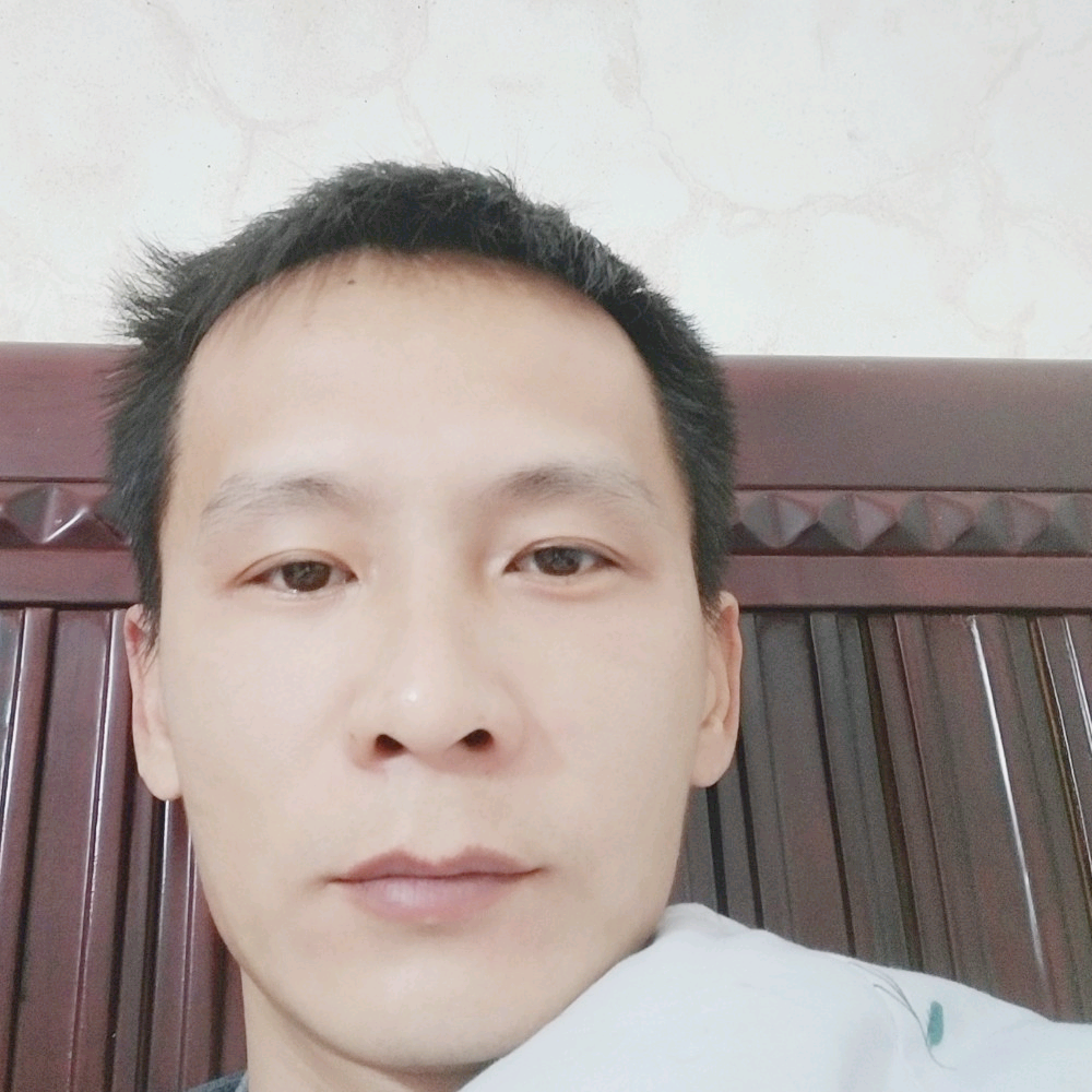 大碗扯冷艳的照片