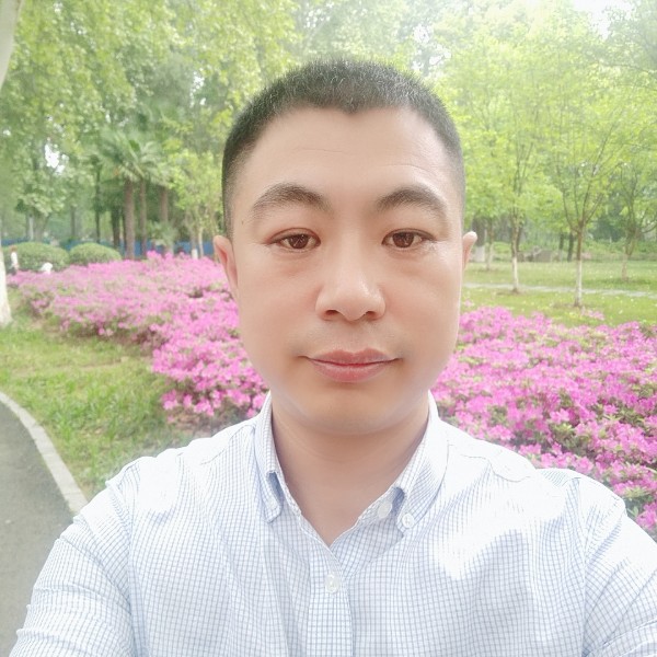 余生有缘人的照片