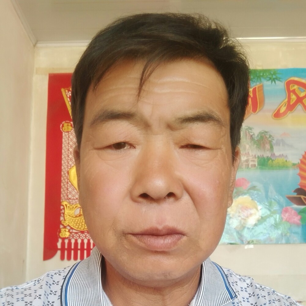 孤独的单身汉。的照片