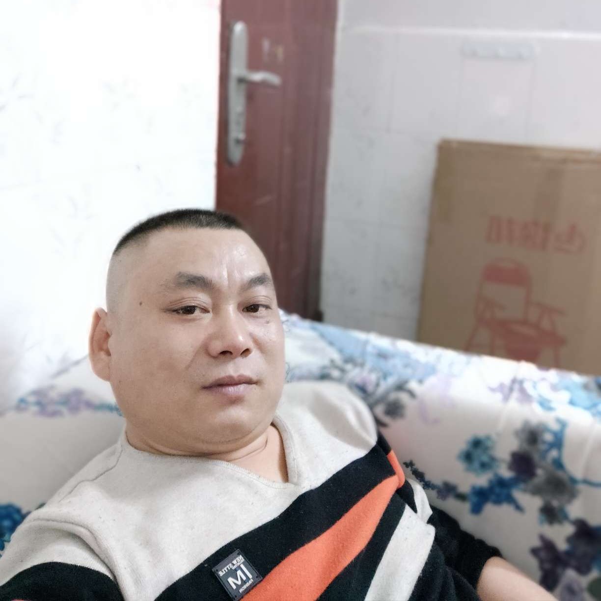 轩辕笑专一的照片