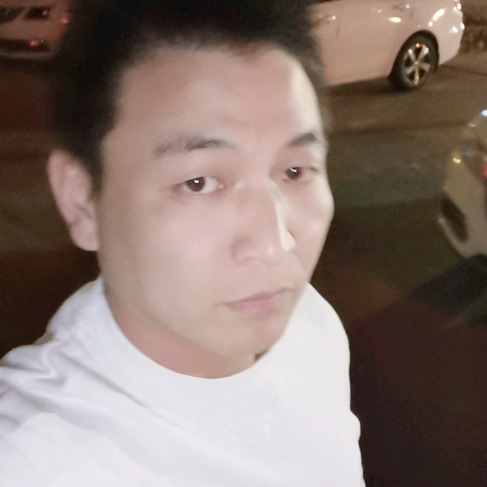 刘岳辉的照片