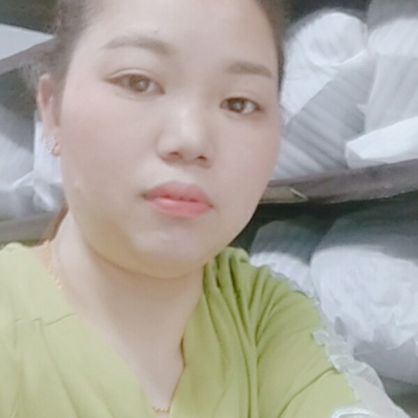 蚂蚁挽手安详的照片