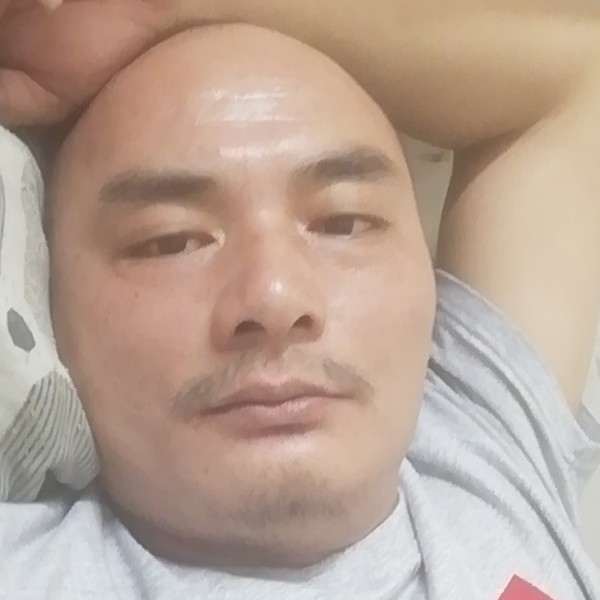 劲辉的照片