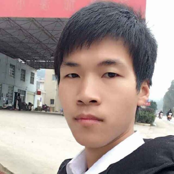 梦影谨慎的照片
