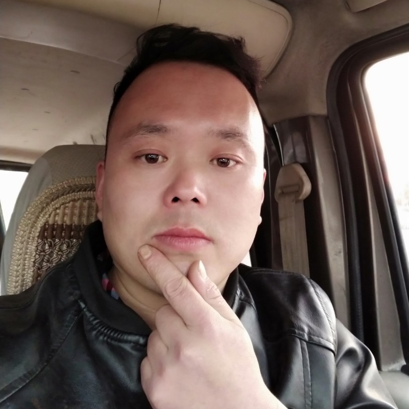 毕政委的照片