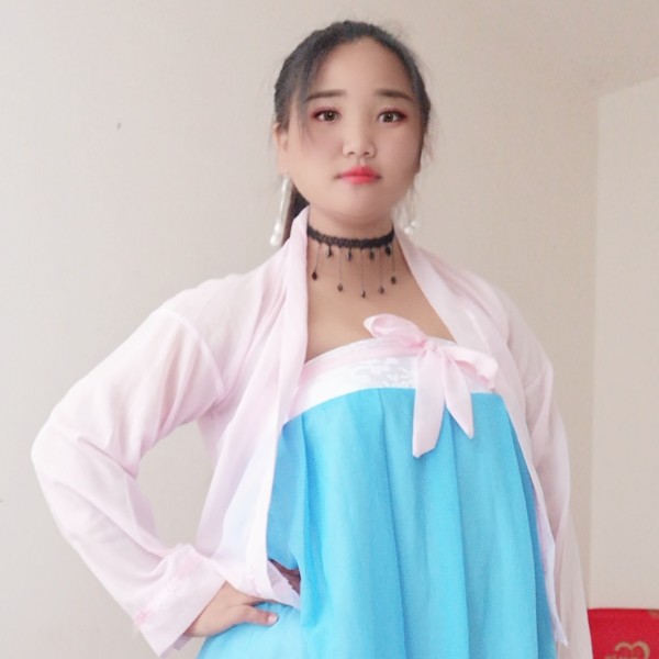 红玫瑰还哭泣的照片