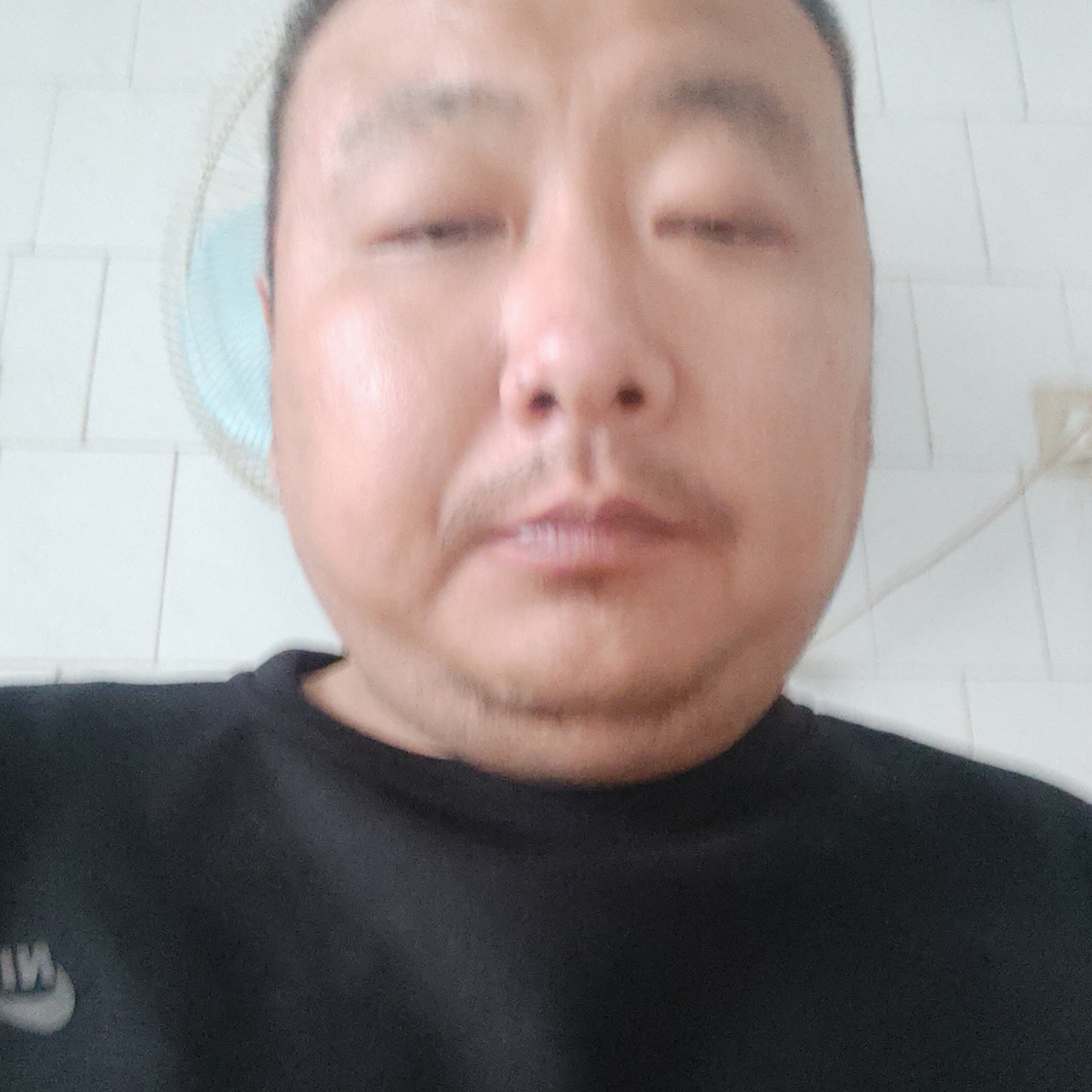 淘气老男人的照片