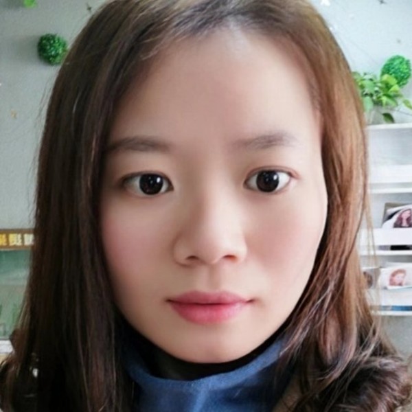 大白说迷离的照片