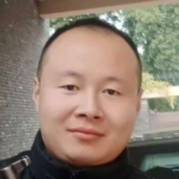 优美闻大地的照片