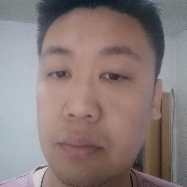 黑米伶俐的照片