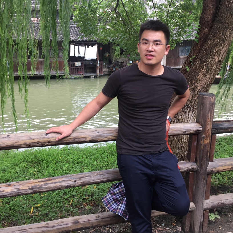 子莫言的照片