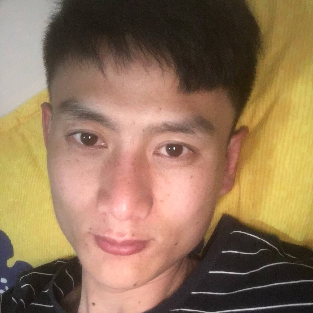 何生墨的照片