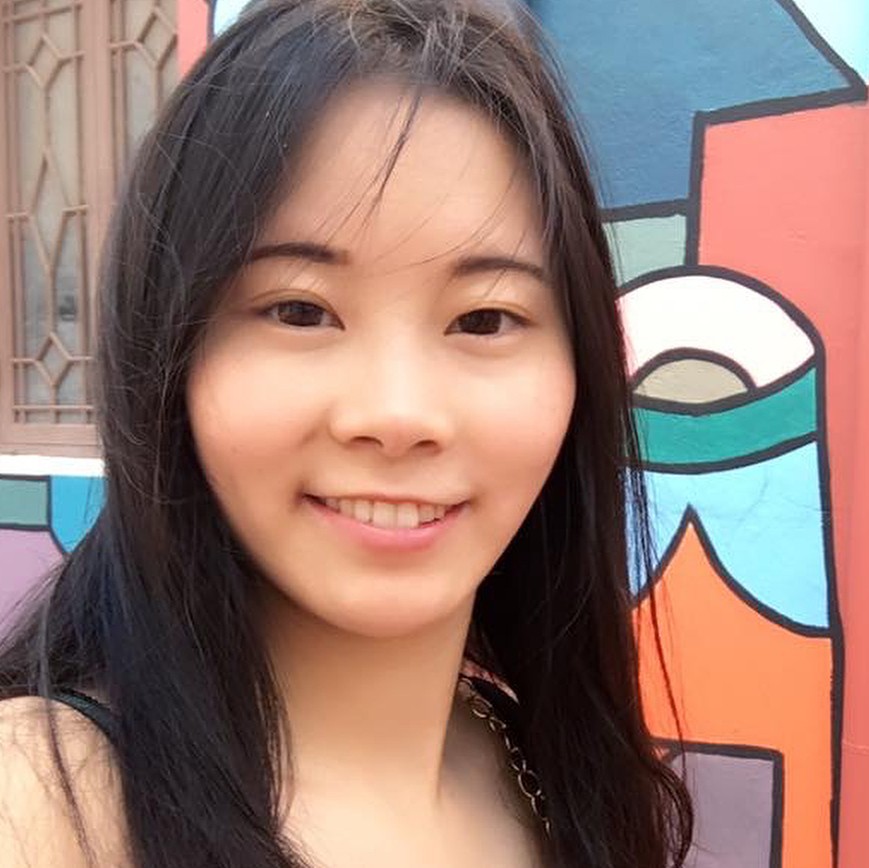 素唇彩的照片
