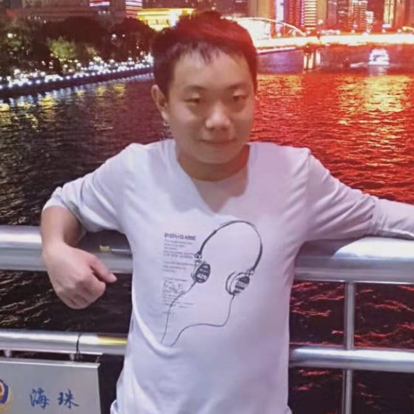 贪玩回眸青衣的照片