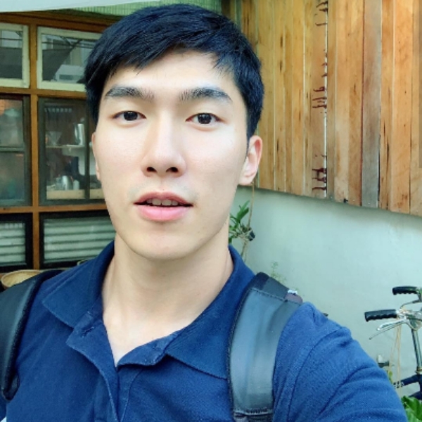谈笑看人生的照片