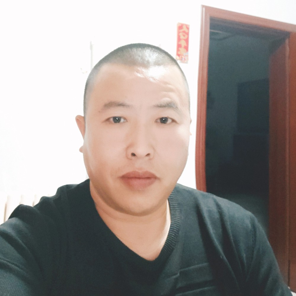黄岛区胖哥哥的照片