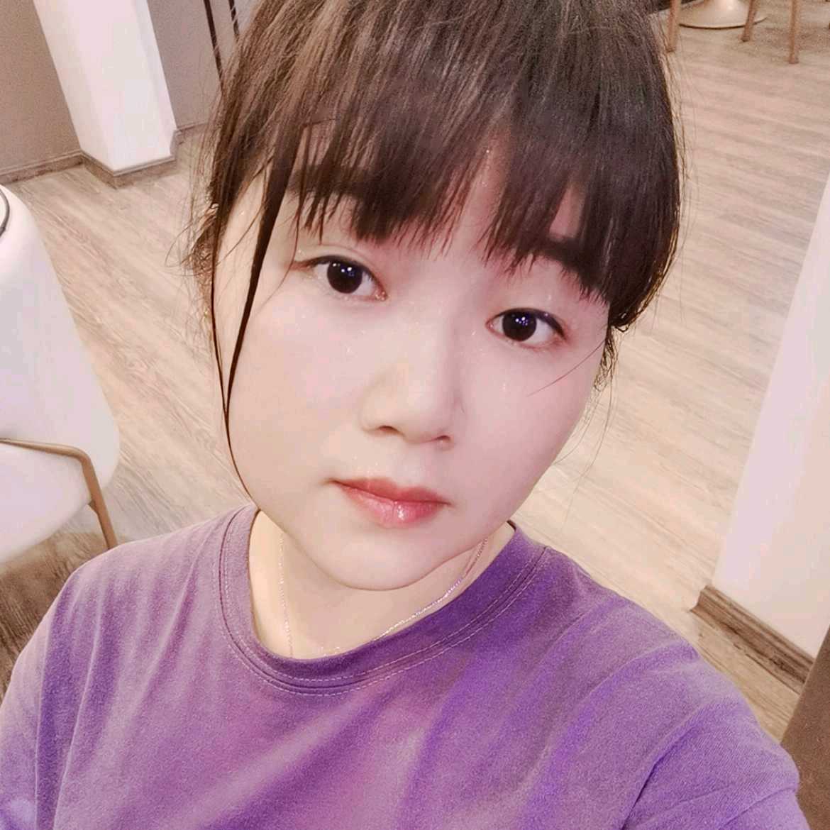 小巧方青栀的照片