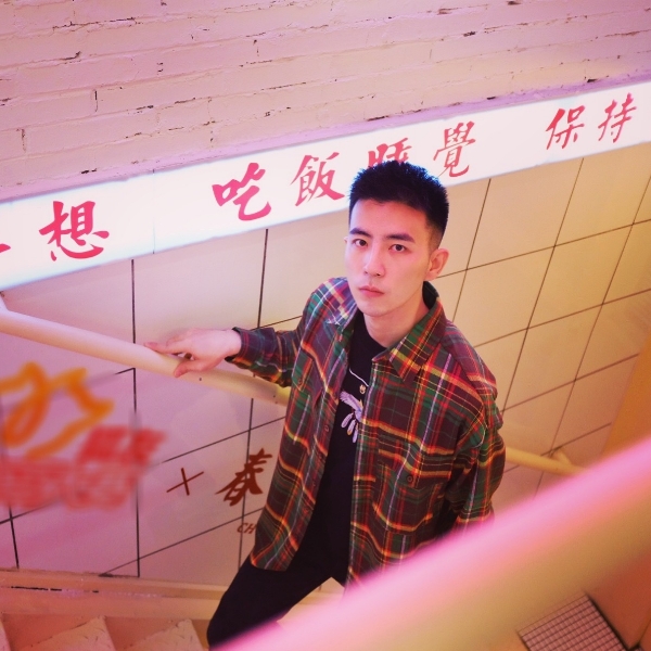 实稳定平淡的幸福的照片