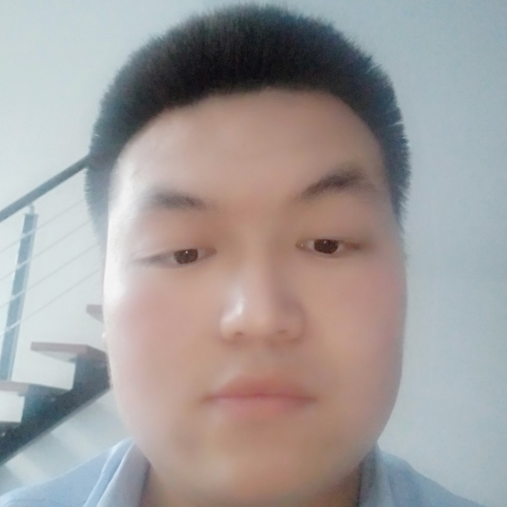 宽阔的江河的照片