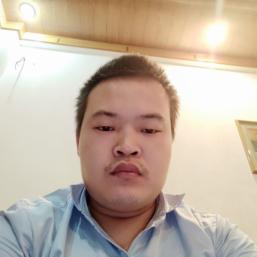 不安小兔子135的照片