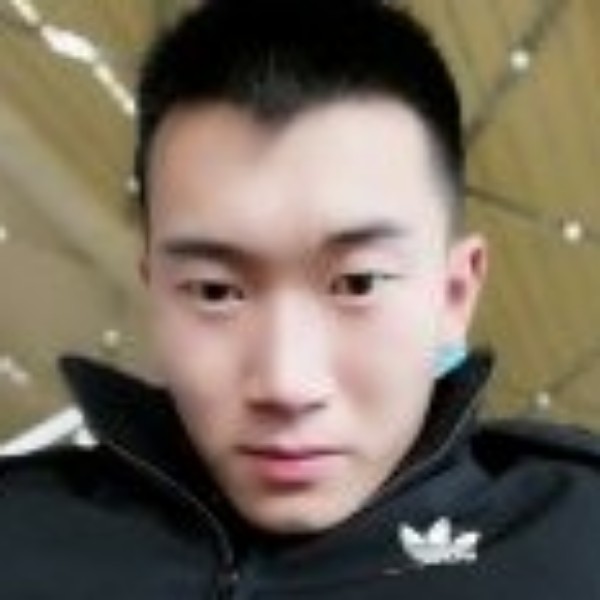 冷傲倾心学姐的照片