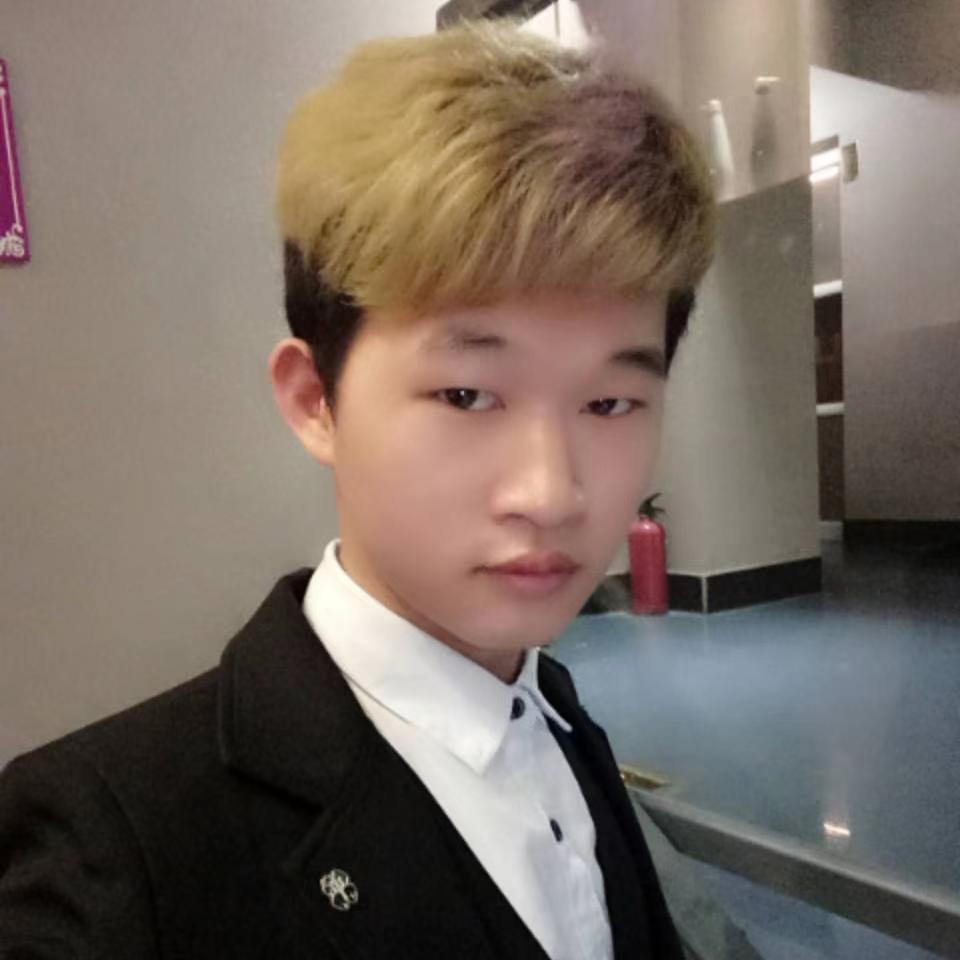 潇洒漫步情殇的照片