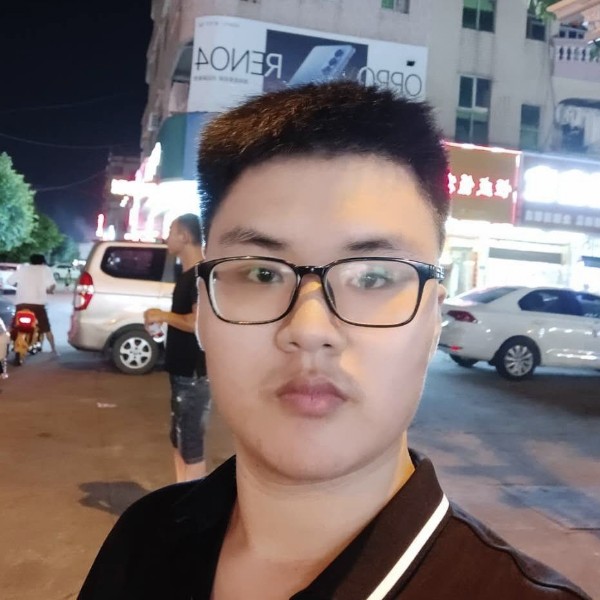 陈润东的照片