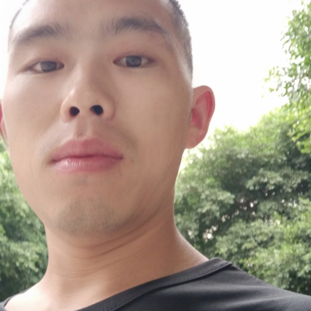 鞋垫方纯真的照片