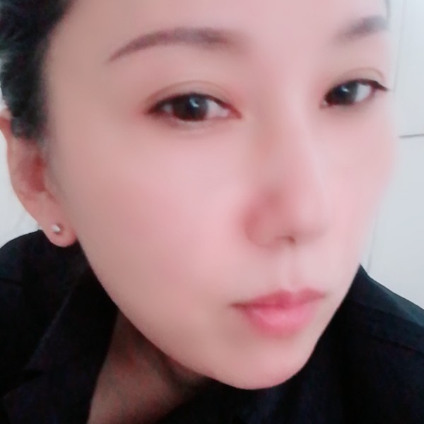 妖艳于外的照片