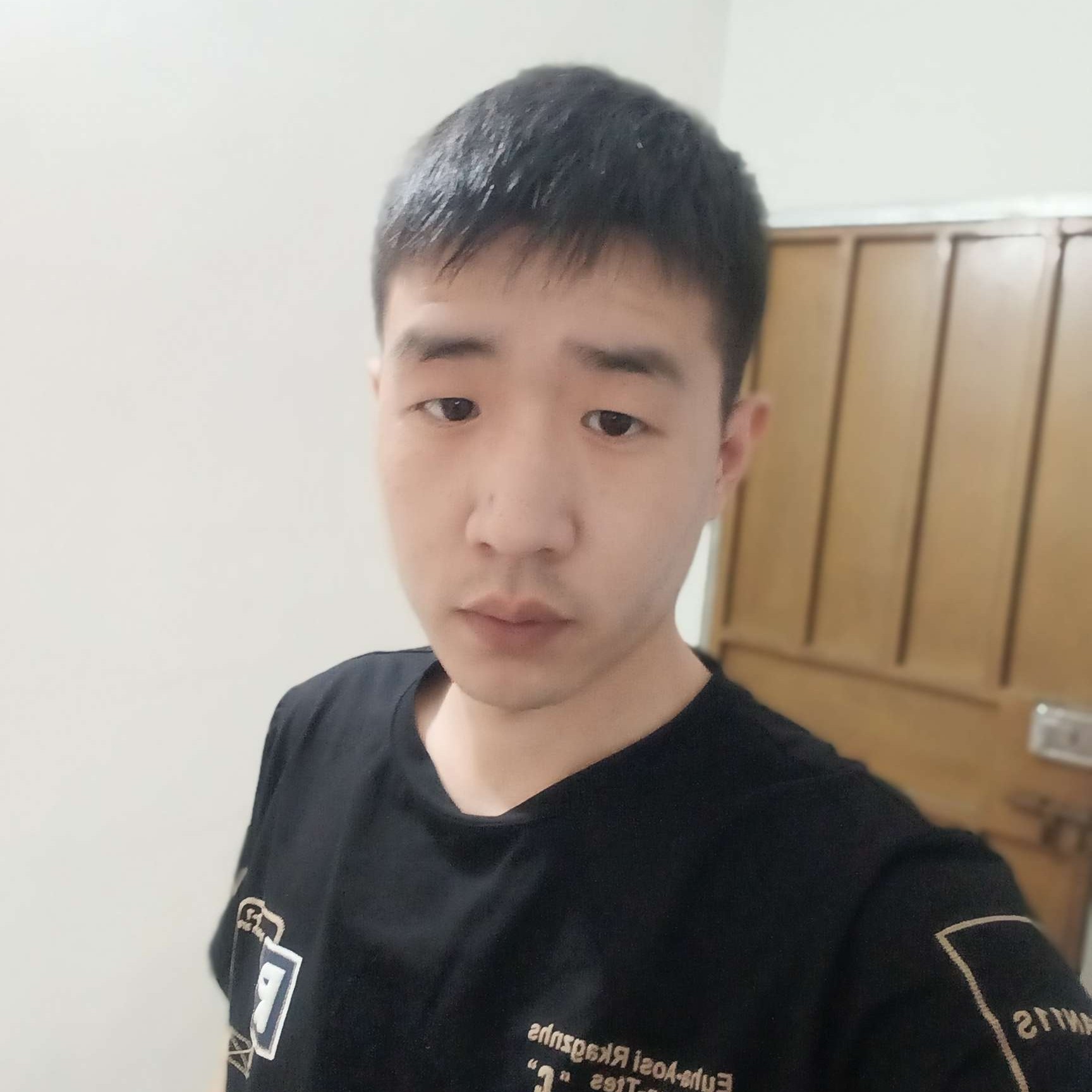 半夏浅吻复杂的照片