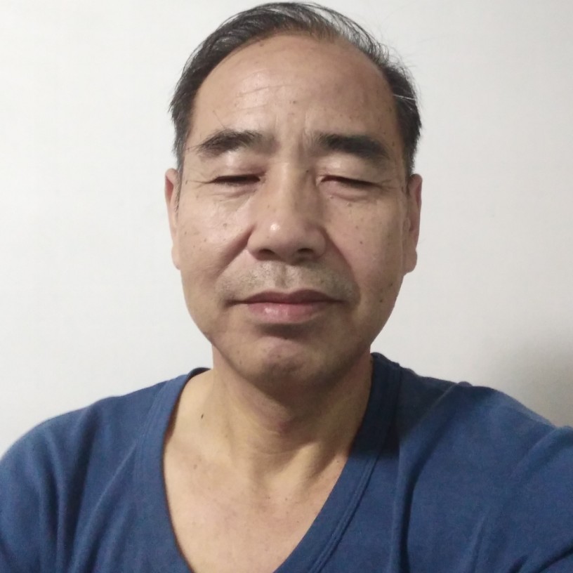 大地高兴的照片