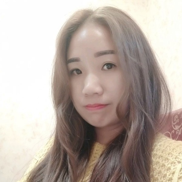 我在茫茫人海中寻的照片
