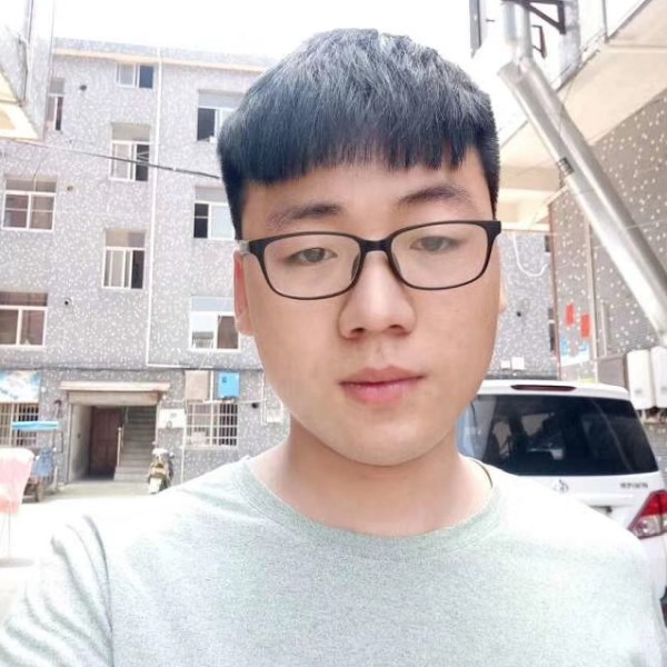 化羽俏皮的照片