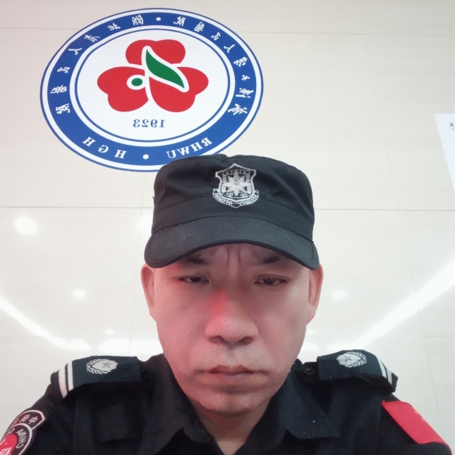 周发良的照片