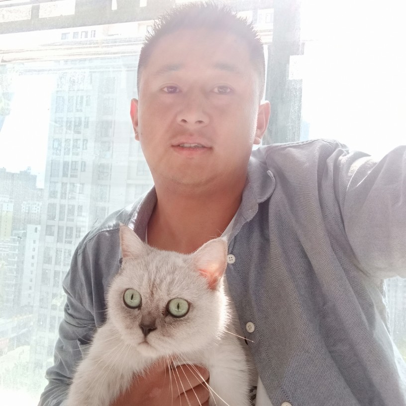 尔东晨的照片