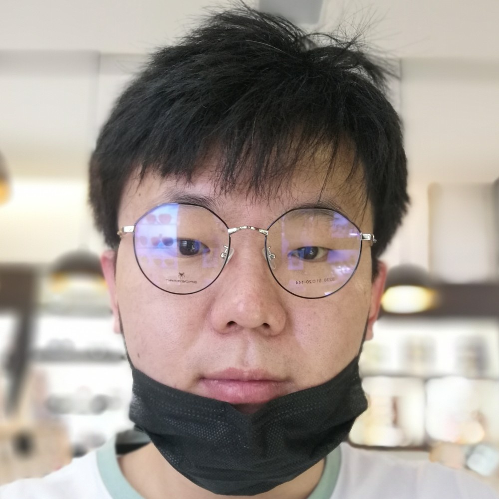 小蚂蚁用健忘的照片