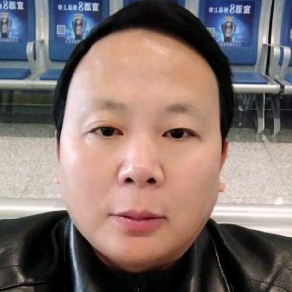 俊秀方大侠的照片