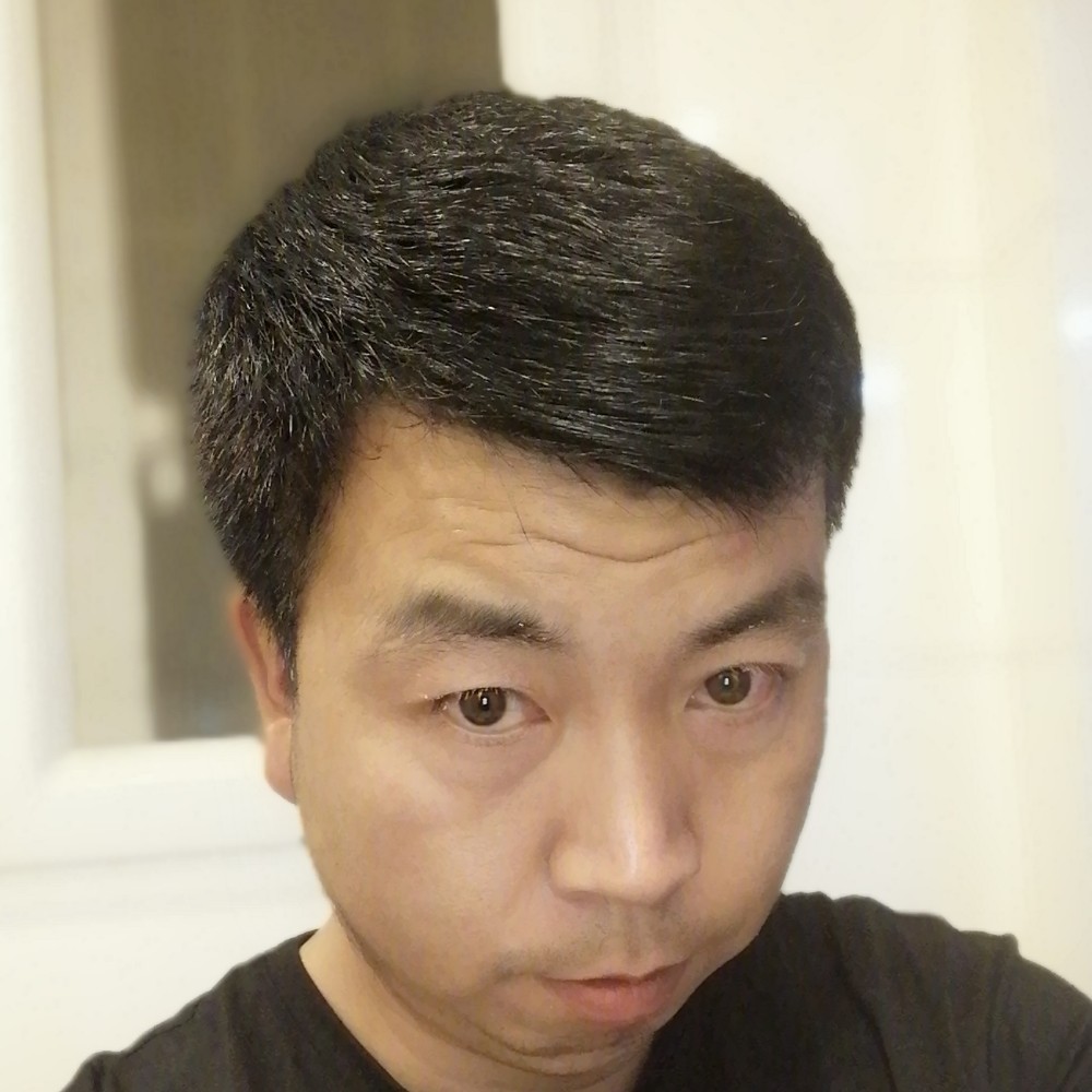不由天1的照片