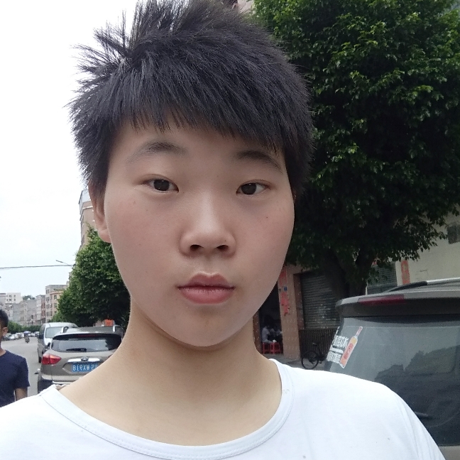破(๑•ี_เ尘的照片