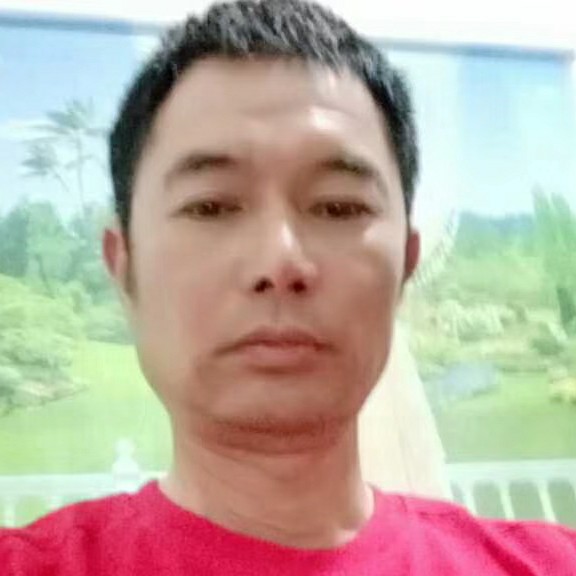 游选文的照片