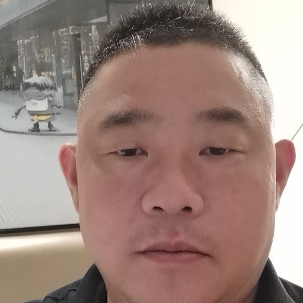 山的那边有个人等的照片