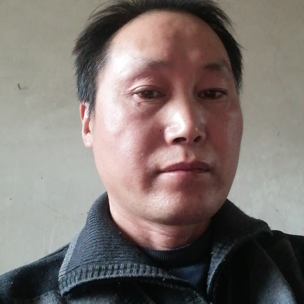 落寞就月光的照片