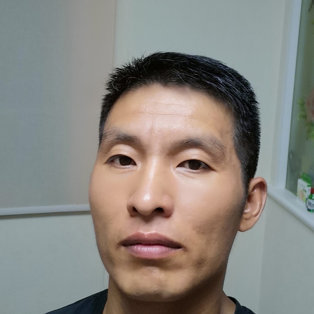 耳机现实的照片