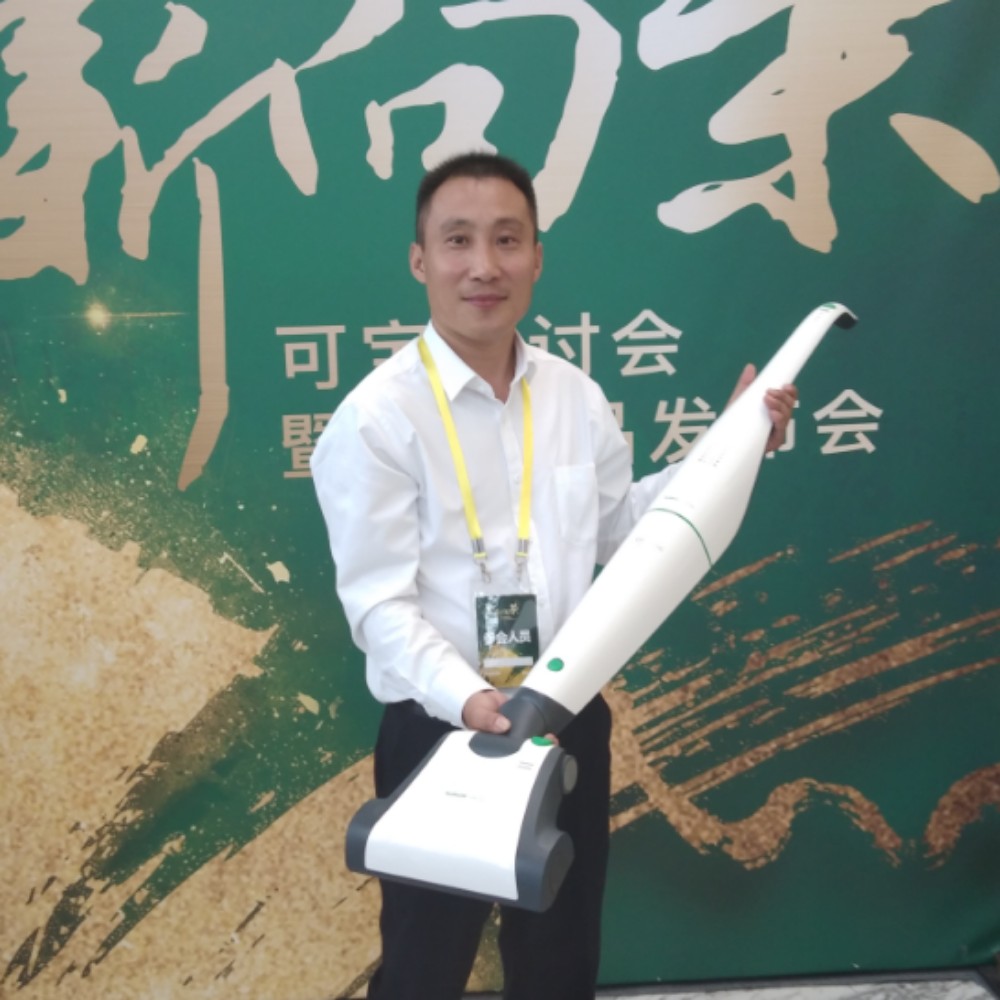 孟元的照片