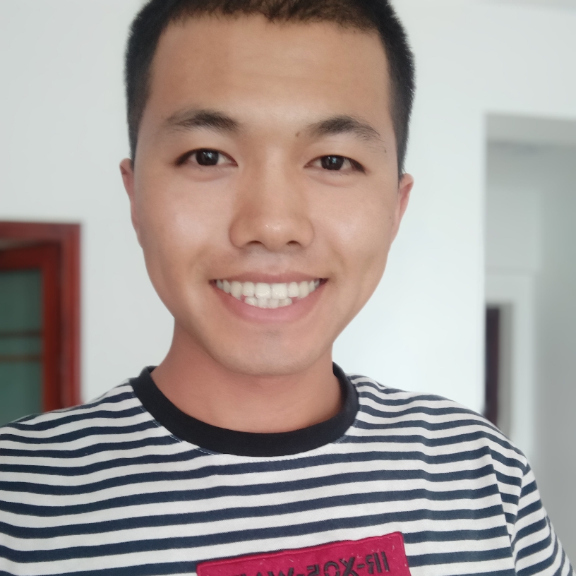 精明有白开水的照片