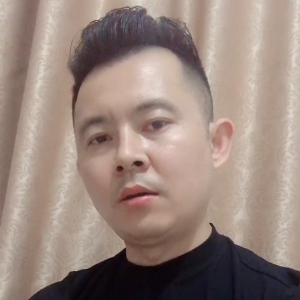 雪白等待大叔的照片