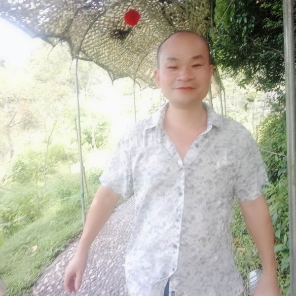 张发财的照片