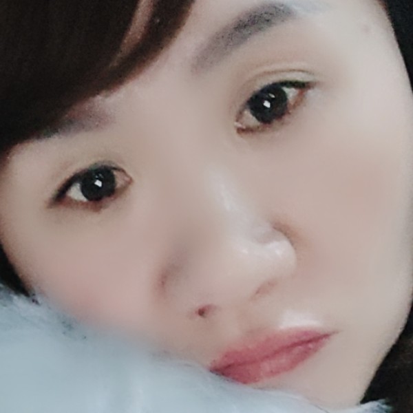 紧张御姐的照片
